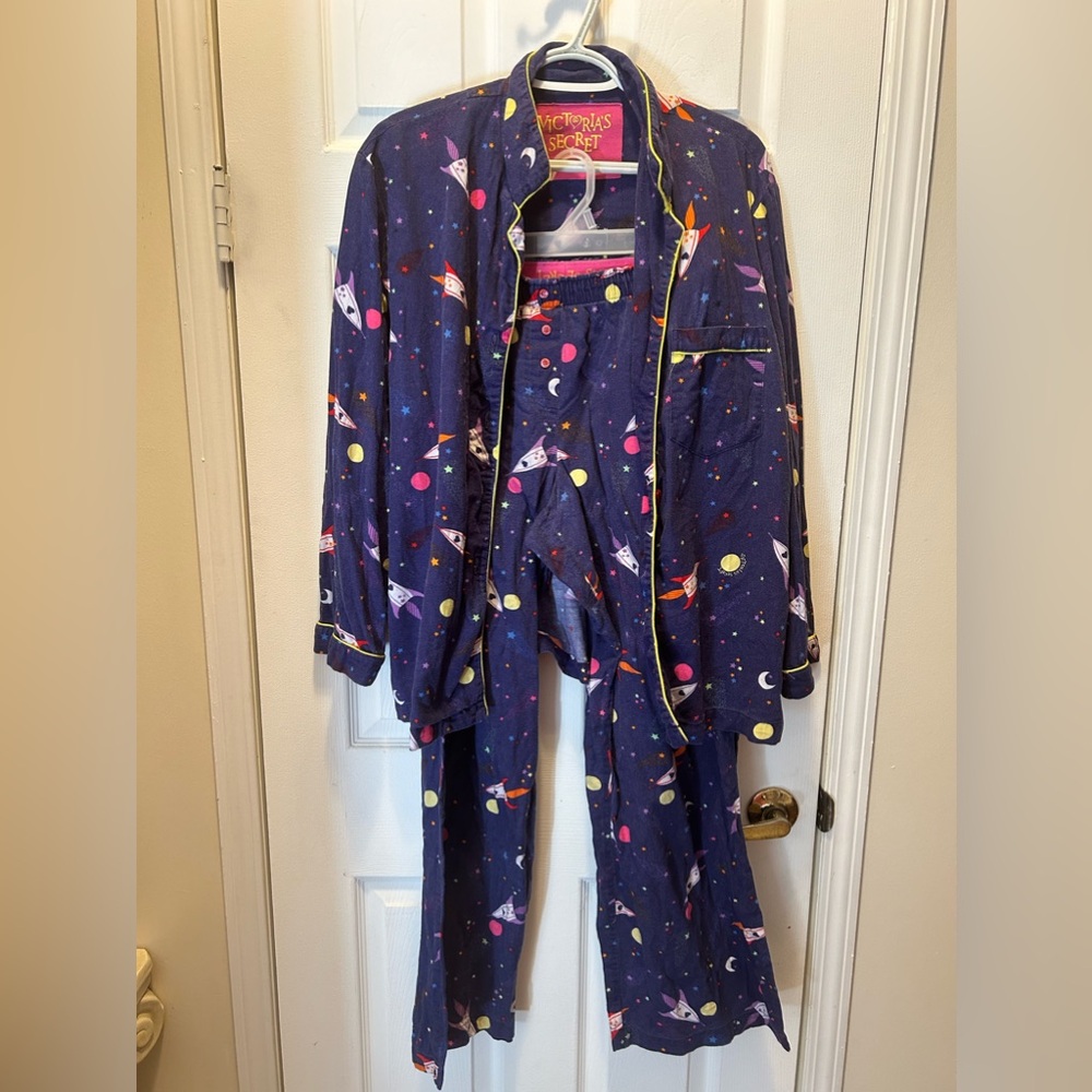 Victoria Secret rocket space pajama set medium